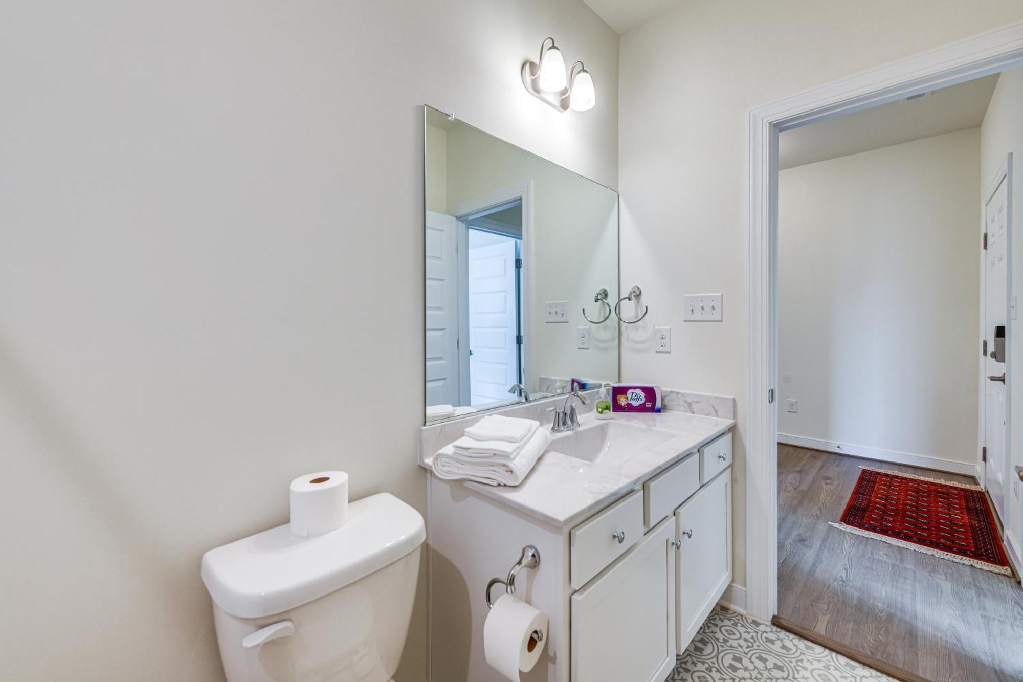 Remote Work-friendly Meadowville Landing Getaway Holiday home Chester