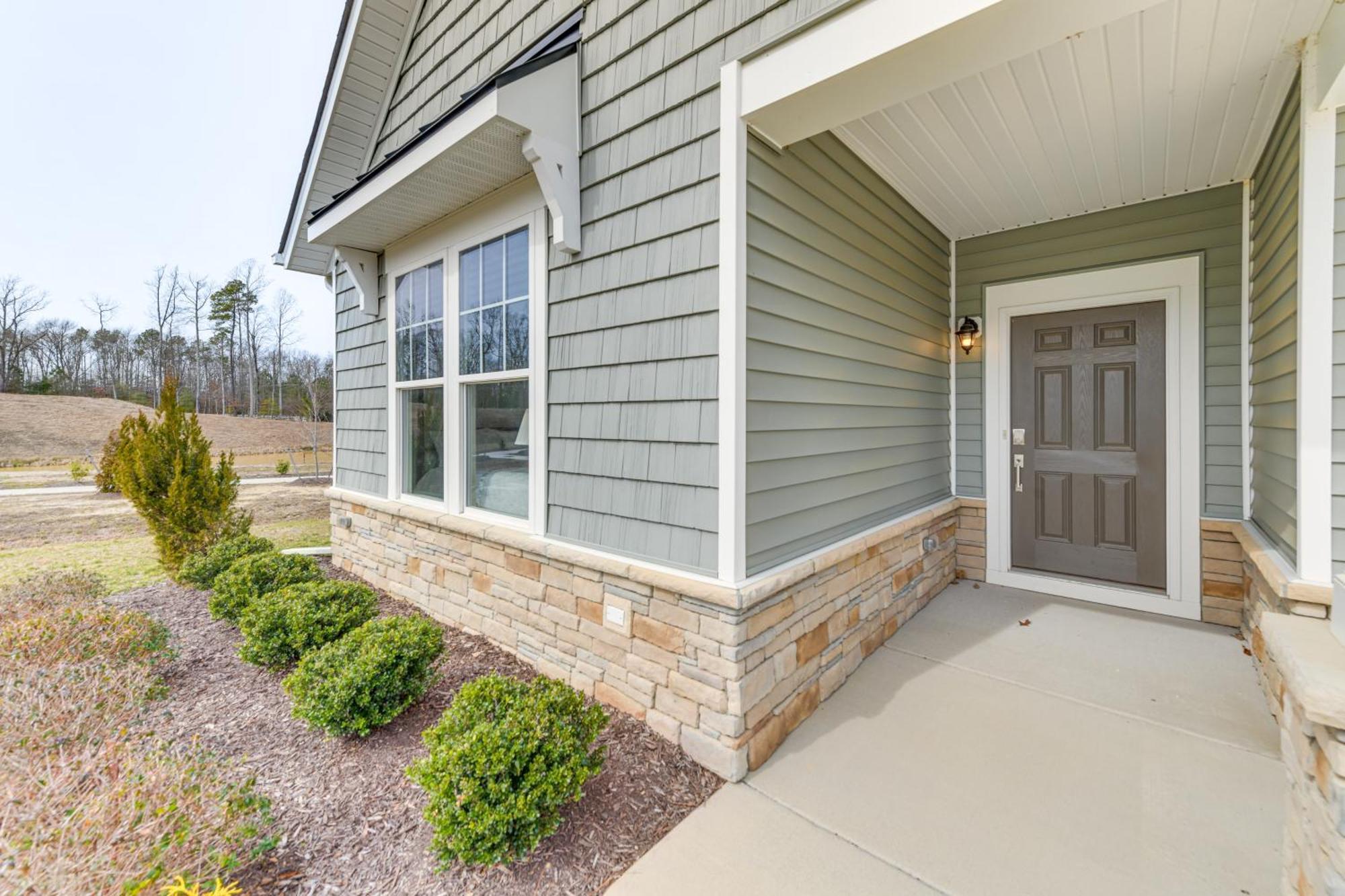 Holiday home Remote Work-friendly Meadowville Landing Getaway *